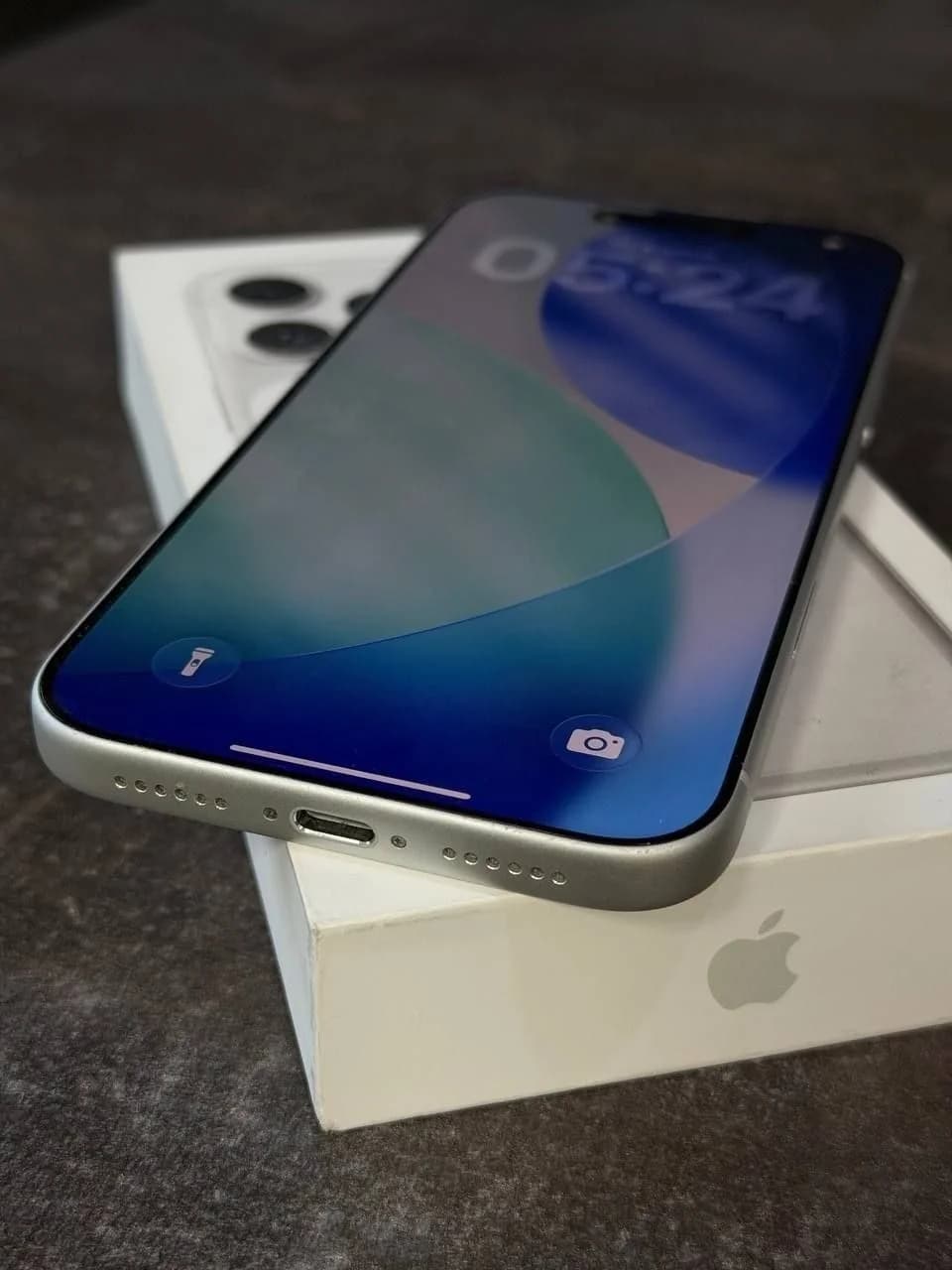 iPhone 17 Pro Max 256GB Silver - 1