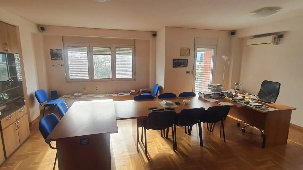 Продажа: квартира 91 м² с 3 спальнями в Подгорице - 1