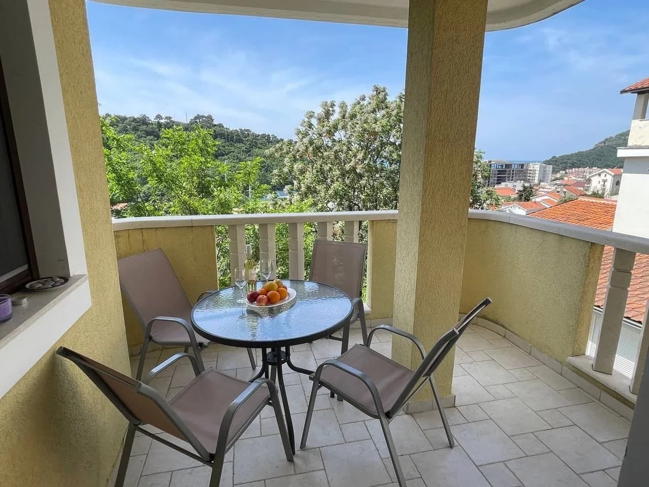 Квартира с отдельной спальней в Петровац, 51м² - 1