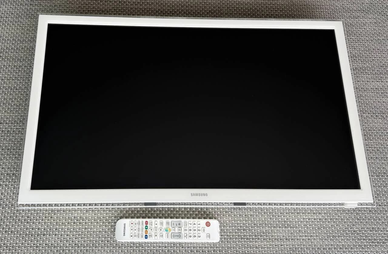 Продам телевизор Samsung UE32F4510AW с диагональю 32” (81 см) - 1