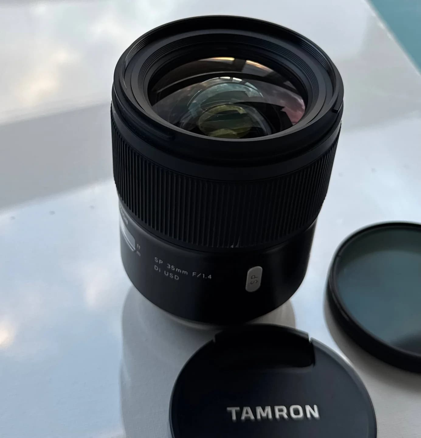 Продаю Tamron SP 35mm F/1.4 Di USD +Hoya Filter — Excellent Condition - 1