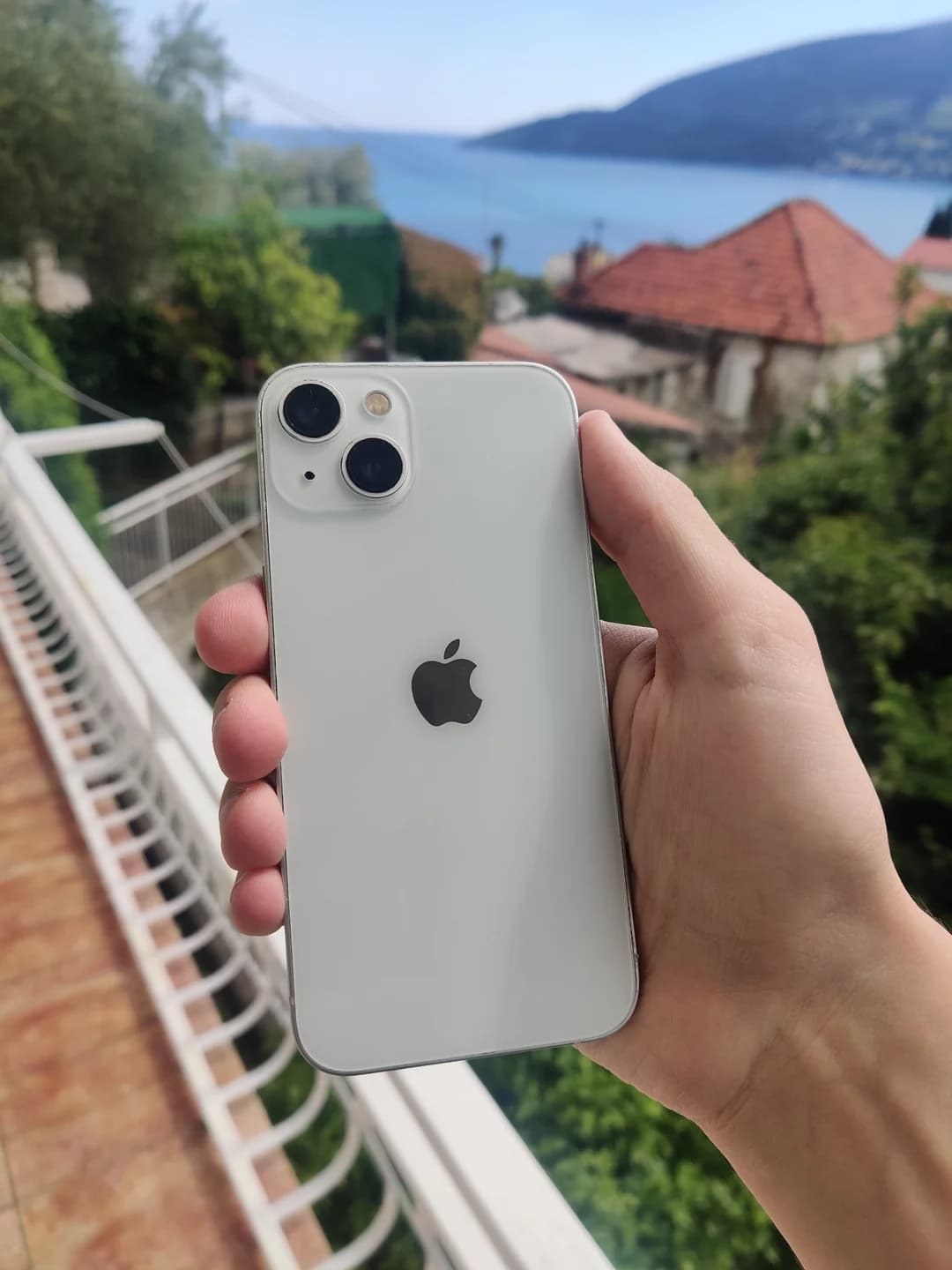 iPhone 13 128GB (100%) - 1
