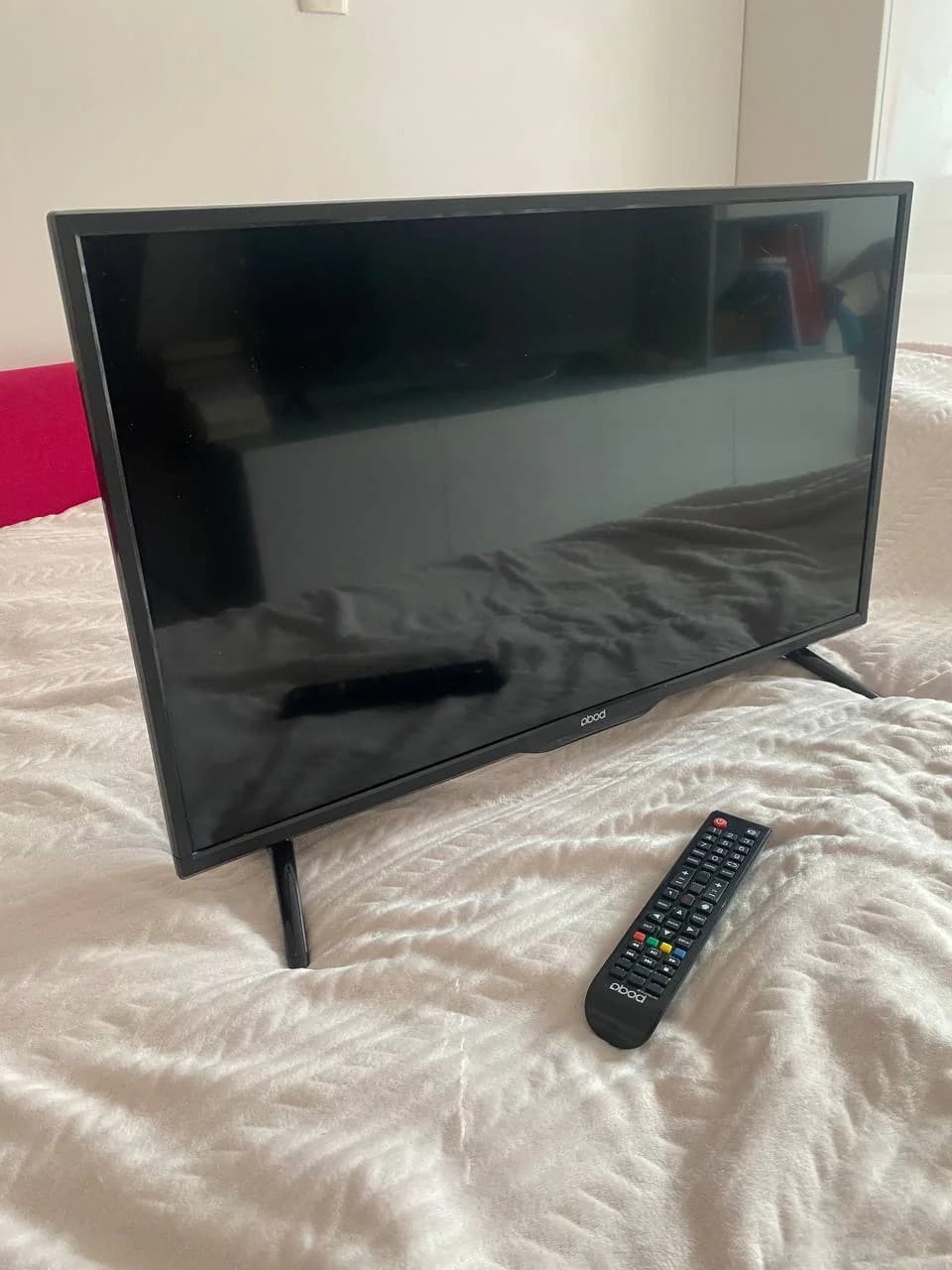 Телевизор б/у в идеальном состоянии LOBOD LF32DN51119 T2S2 серии 32” Smart TV - 1