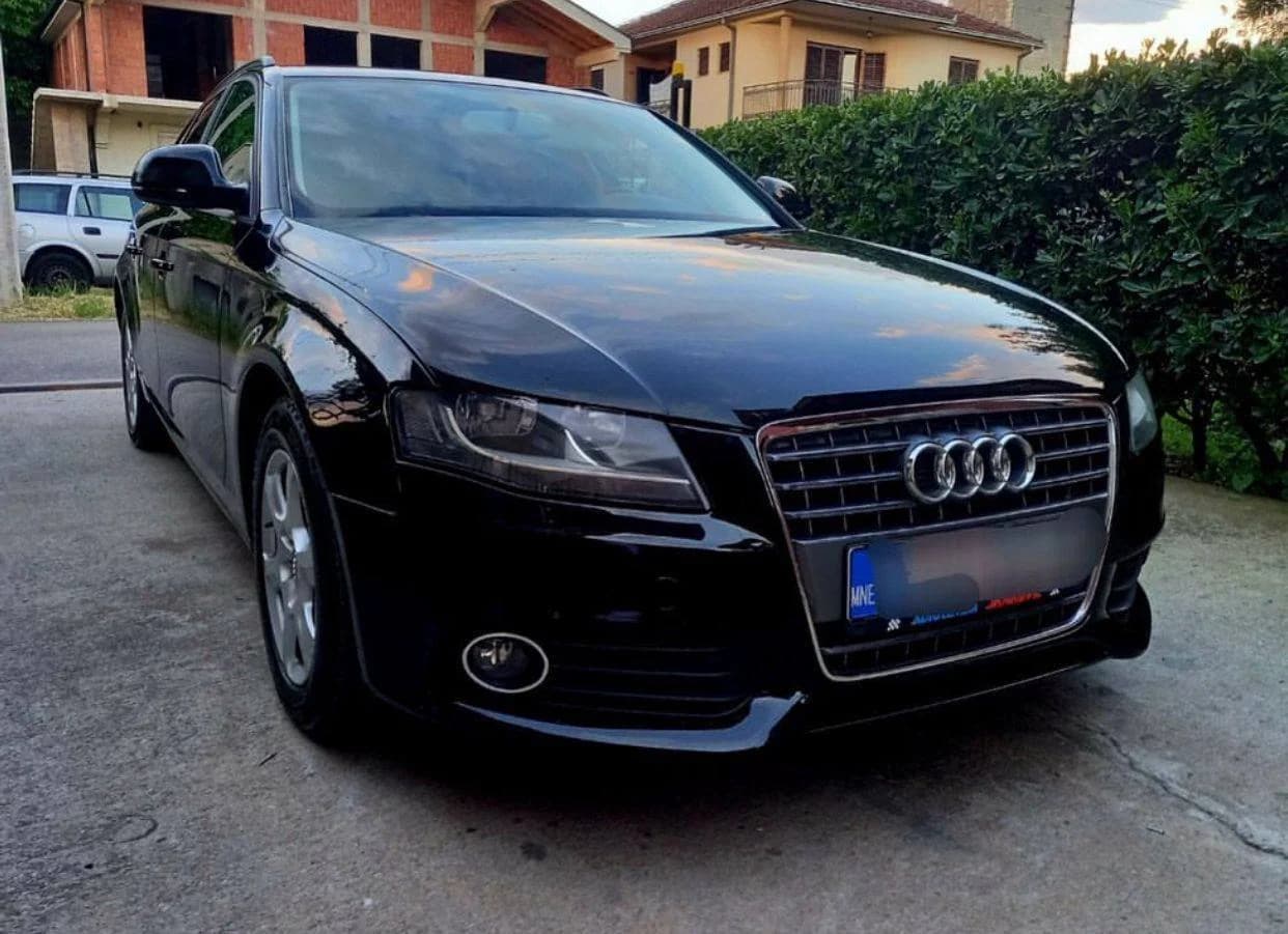 Продаю Audi A4. - 1