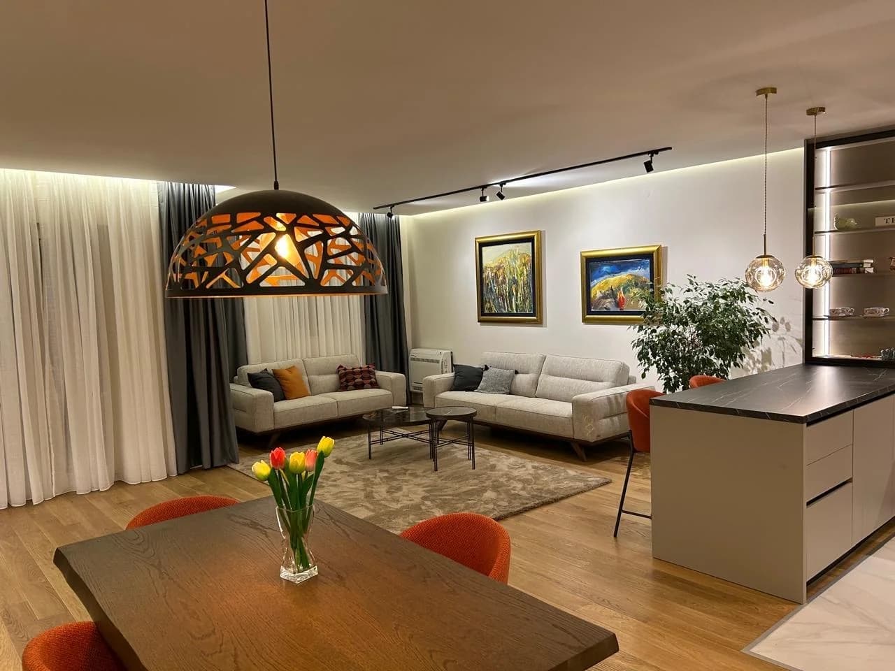 Квартира с 2 спальнями · Подгорица, Central Point · €1800/месяц - 1