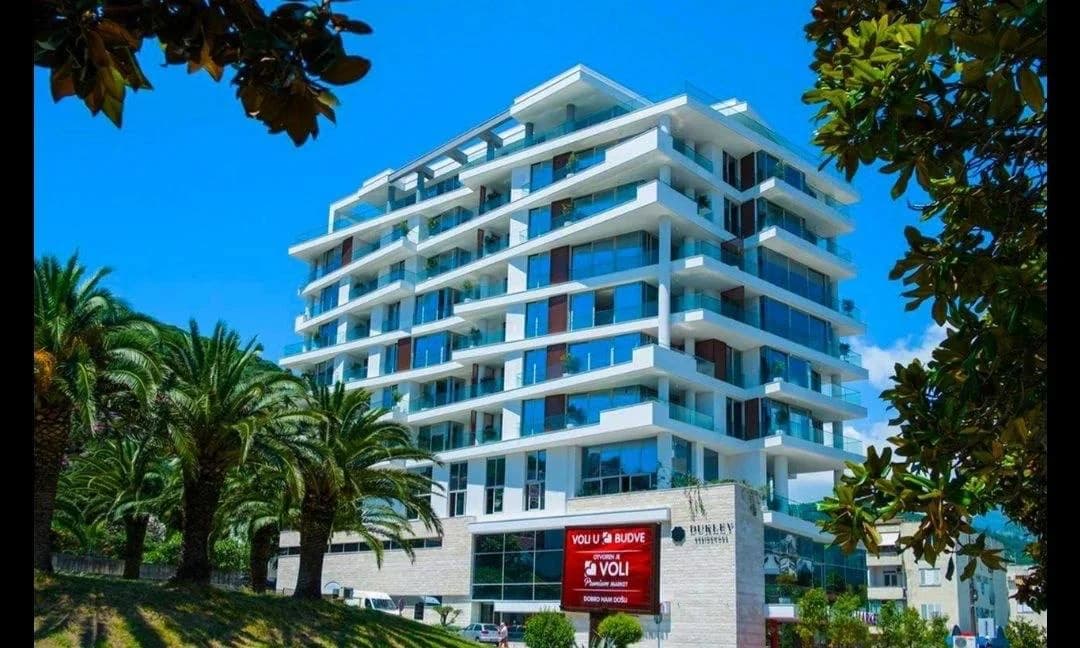 Стильные апартаменты с 1 спальней в Dukley Residences, Будва - 1